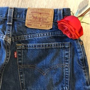 Vintage Levi 550 Mom Jeans